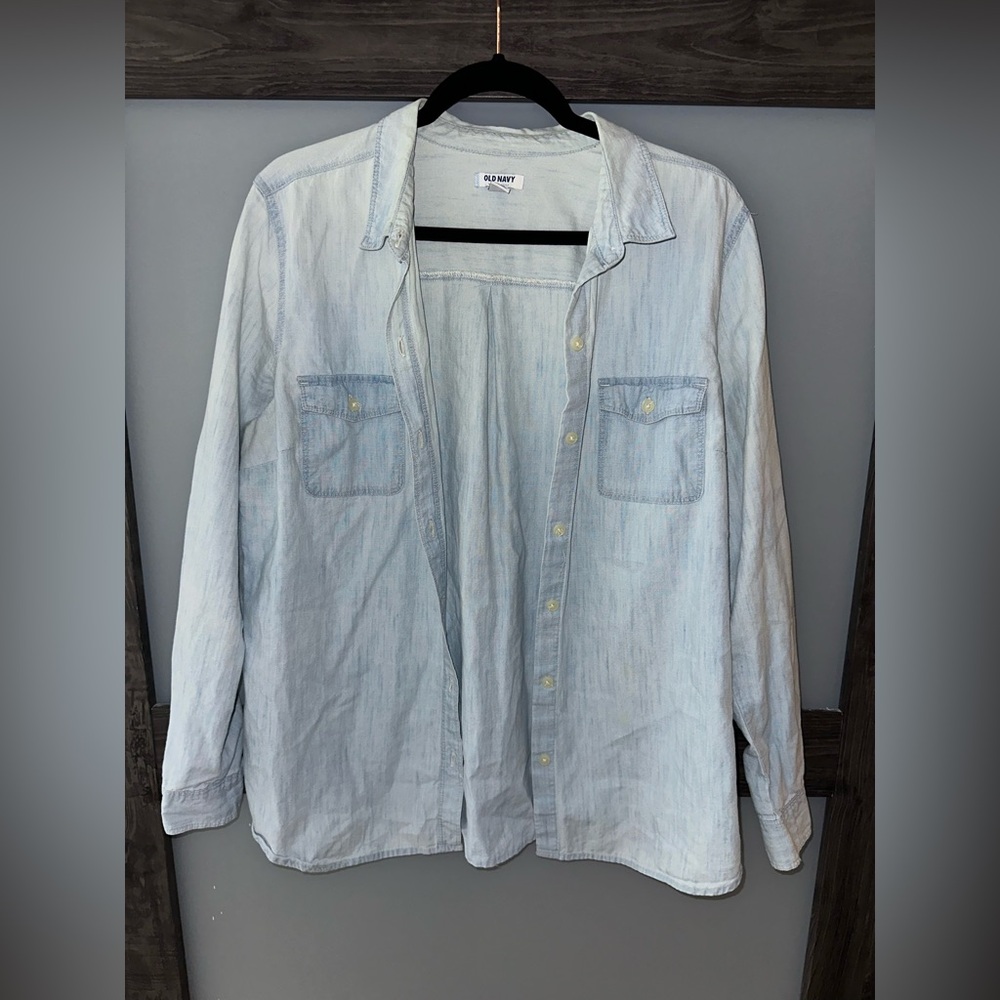 Old Navy Light Blue Denim-Style Button-Up Shirt